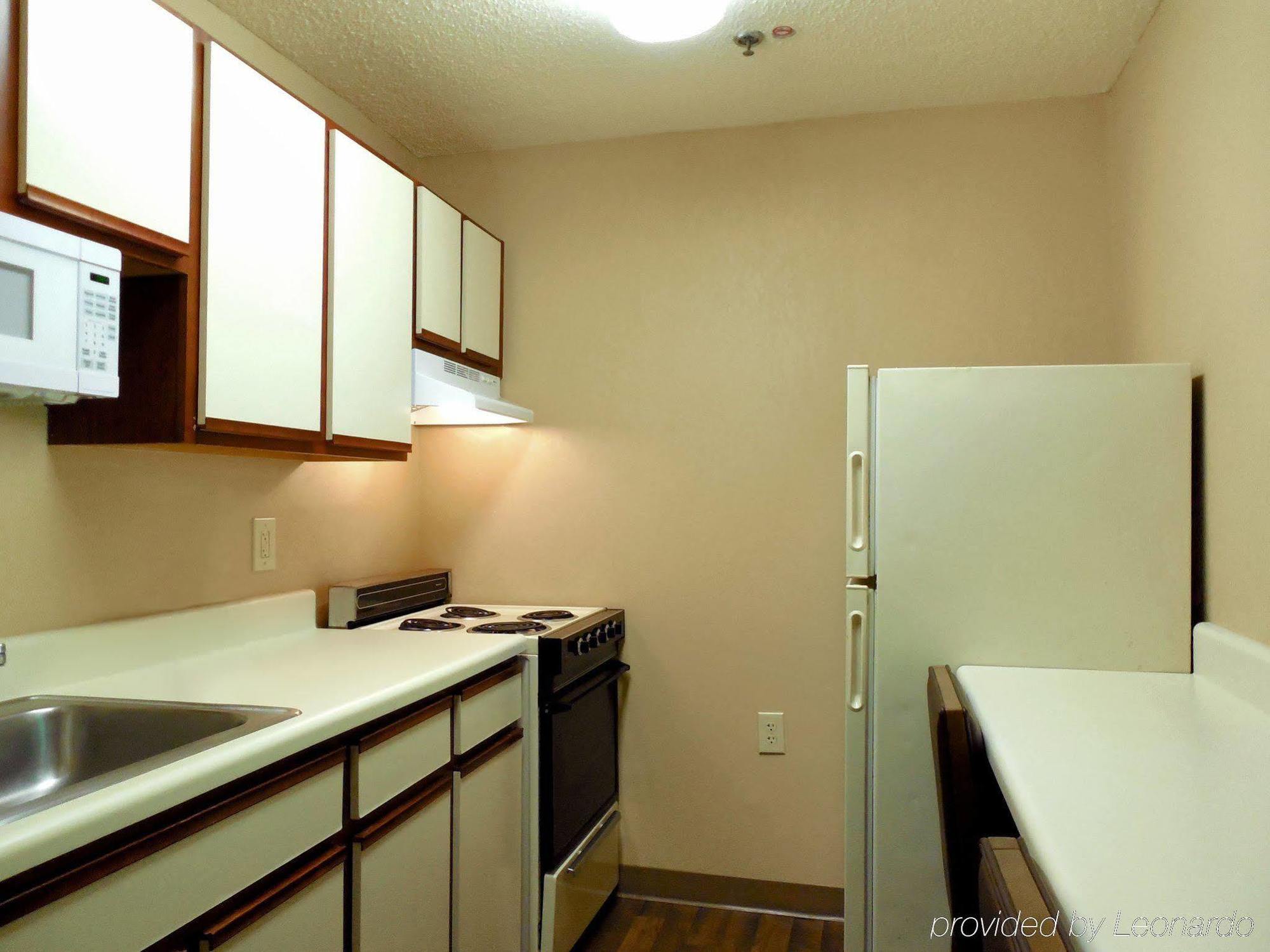 Extended Stay America Select Suites - Madison - Old Sauk Rd Exterior foto